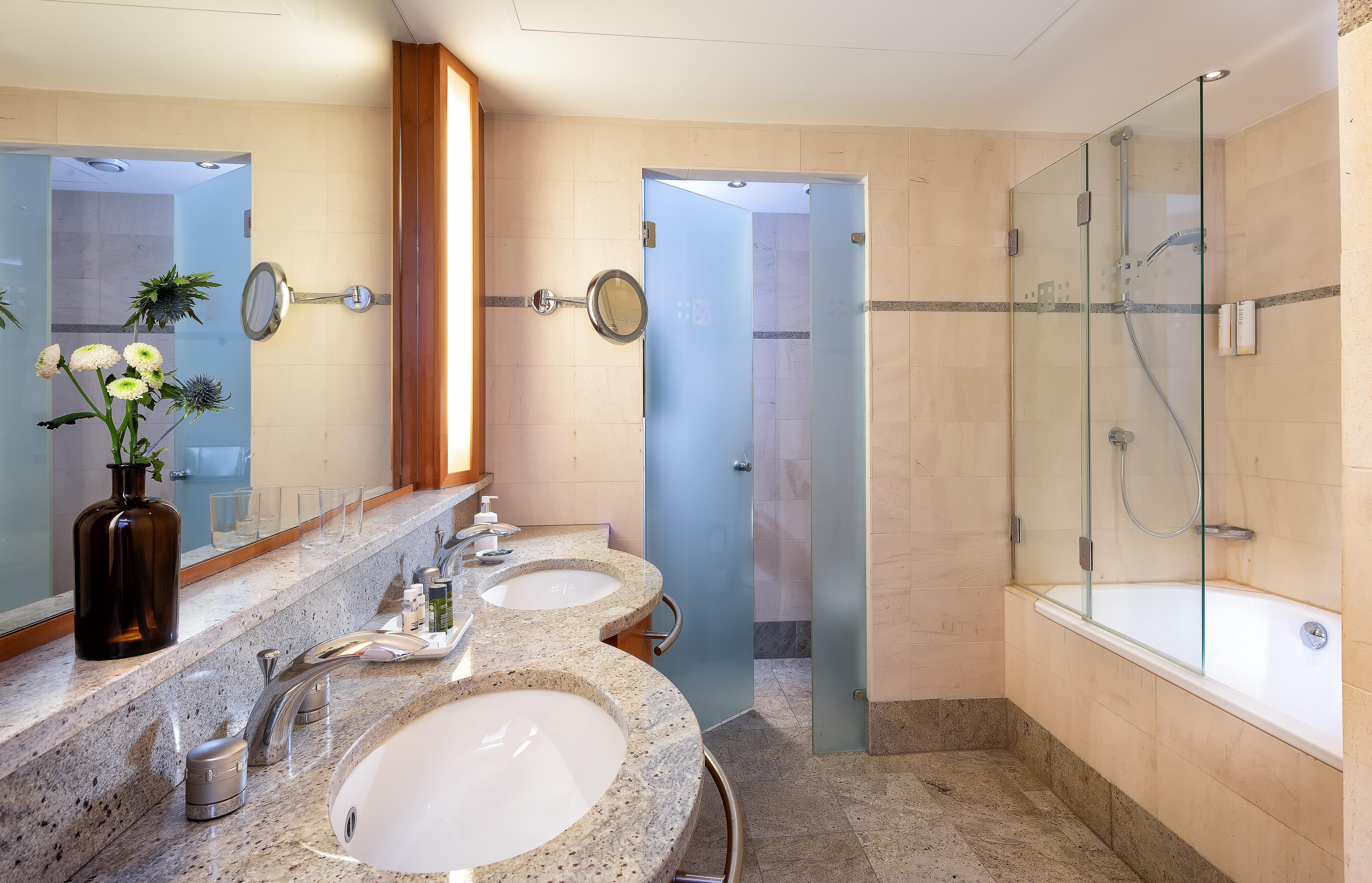 Precise Resort Bad Saarow Exterior photo Bathroom