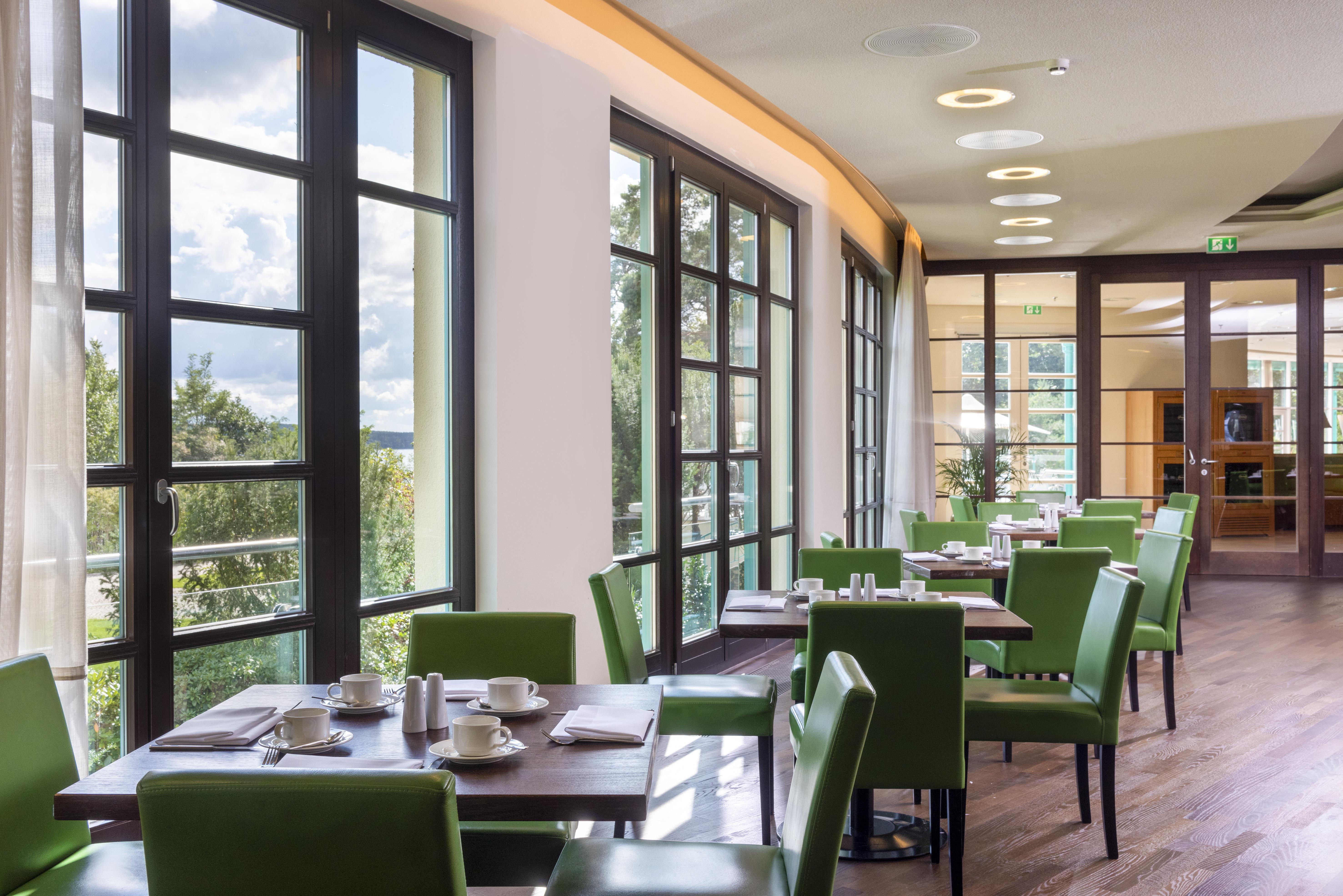 Precise Resort Bad Saarow Exterior photo Restaurant